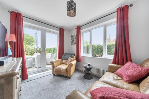 House - Detached Main Photo