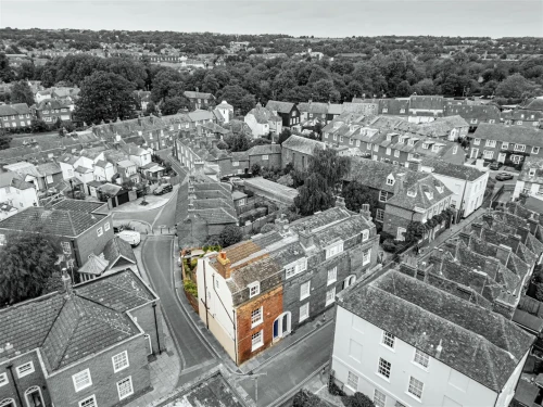 House - End Terrace Main Photo