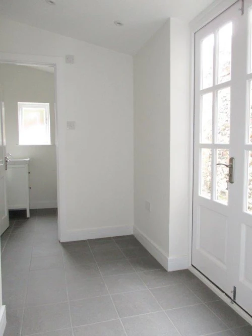 House - Terraced Main Photo