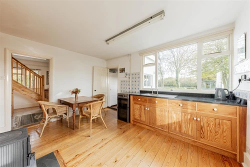 House - Detached Main Photo