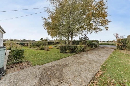 House - Detached Main Photo