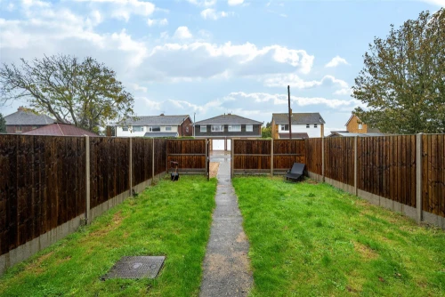 House - Terraced Main Photo
