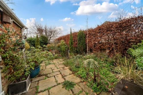 Bungalow - Detached Main Photo