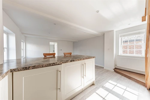 House - Detached Main Photo