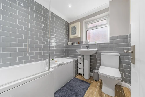 House - Detached Main Photo