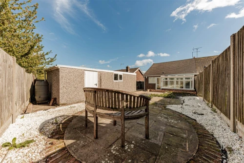 Bungalow - Semi Detached Main Photo