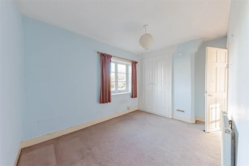 House - Terraced Main Photo