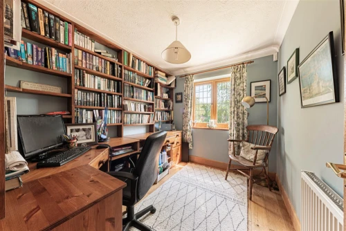 House - Detached Main Photo