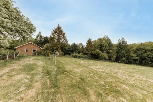 Bungalow - Detached Main Photo