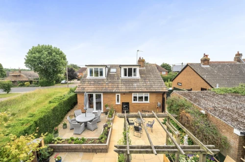 House - Detached Main Photo