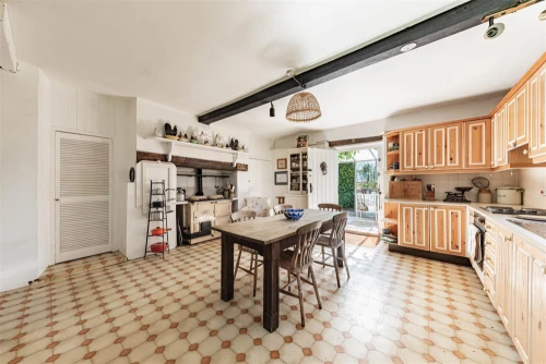 House - Detached Main Photo