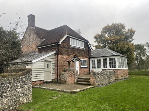 House Main Photo