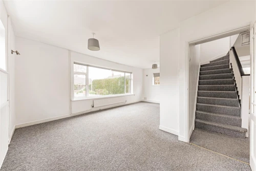 House - Detached Photo 3