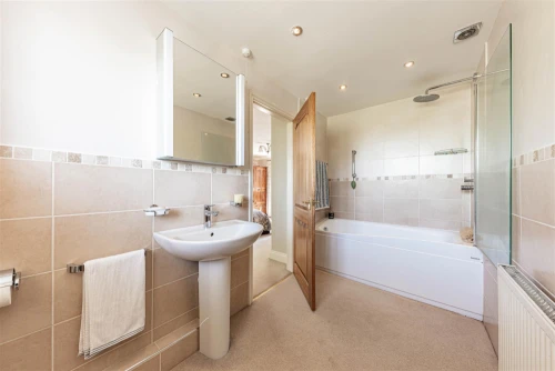 House - Detached Main Photo