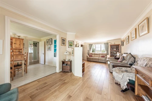 House - Detached Main Photo