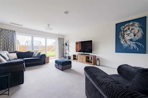 House - Detached Main Photo