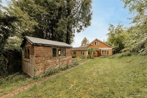 Bungalow - Detached Main Photo