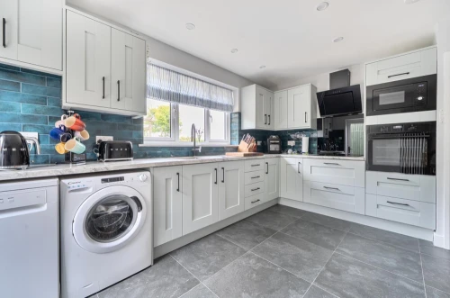 House - Detached Main Photo
