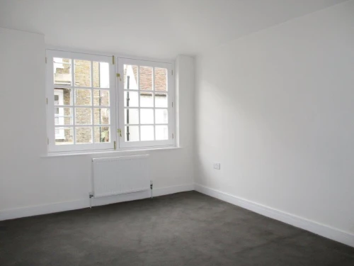 House - Terraced Main Photo