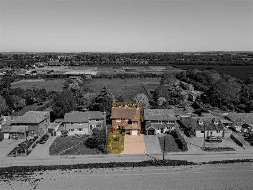 House - Detached Main Photo