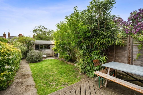 House - Terraced Main Photo
