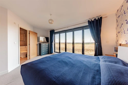 House - Detached Main Photo