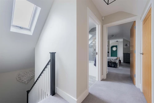 House - Detached Main Photo