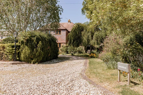 House - Detached Main Photo