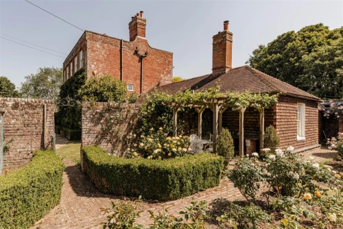 House - Detached Main Photo