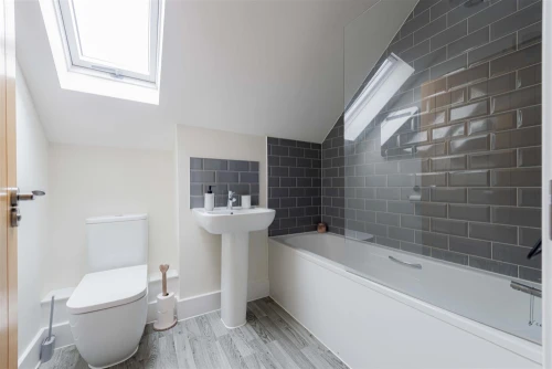 House - Detached Main Photo