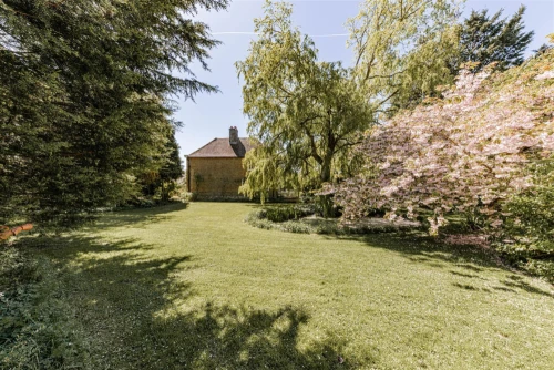 House - Detached Main Photo