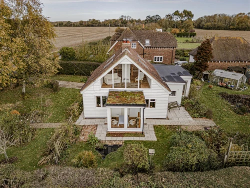 House - Detached Main Photo