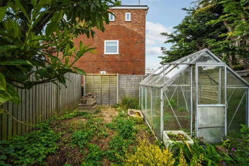 Bungalow - Detached Main Photo