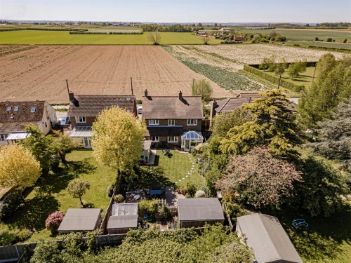 House - Detached Main Photo