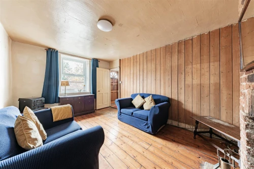 House - Terraced Main Photo