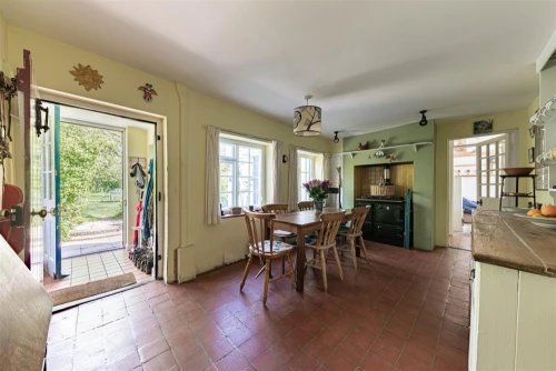 House - Detached Main Photo