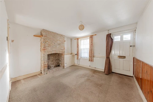 House - Terraced Photo 4