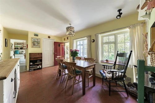 House - Detached Main Photo