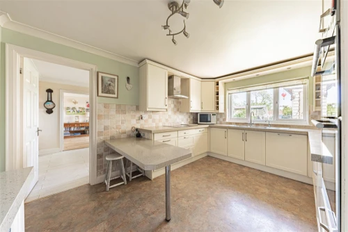 House - Detached Main Photo